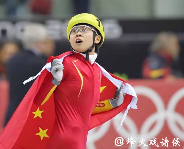 王濛含泪力挺中国队：永远相信短道速滑队，男子5000米接力金牌必属中国