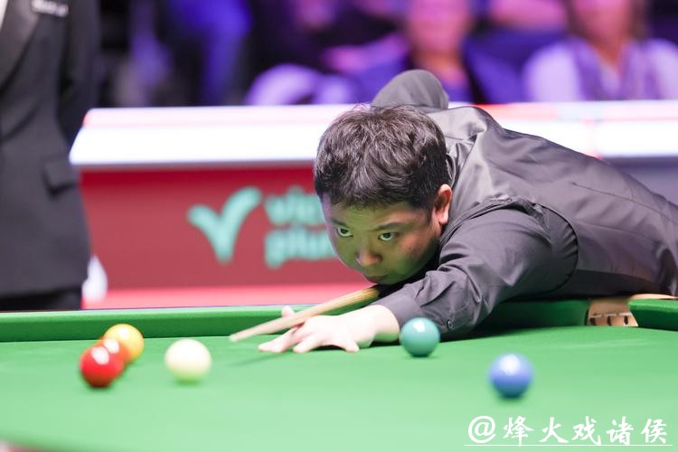 张安达1-5不敌威廉姆斯 止步斯诺克武汉公开赛八强 张安达1-5不敌威廉姆斯 止步斯诺克武汉公开赛八强